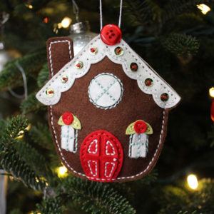 Papertrey Ink - Stitched Gingerbread House Die